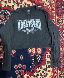 Hollister Langärmeliges Cropped-Grafik-T-Shirt