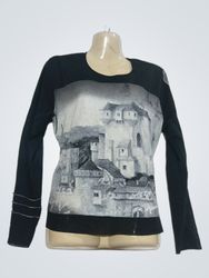 Ruselfé Black Long Sleeve Castle Print Top