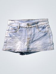Light Wash Denim Shorts with Decorative Stitching