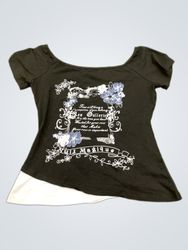 Black T-shirt with graphic print