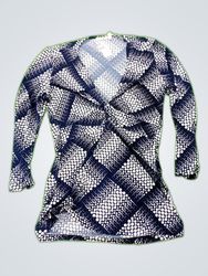 Long Sleeve Top with Blue and White Pattern