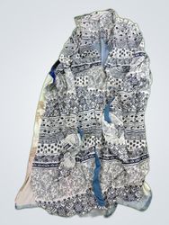 Vincete Printed Long Sleeve Blouse