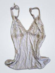 Top en satin avec dentelle