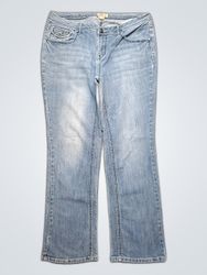Earl Jean Bootcut Jeans