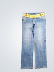 Venus Low-Rise Jeans