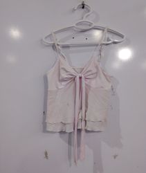 Pink camisole with bow and ruffles