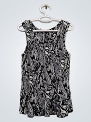 Essentials by Milano Sleeveless Paisley Print Top