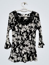 NICOLA Black and White Floral Print Bell Sleeve Pe..