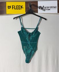 Green lace bodysuit