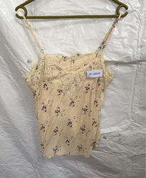 Blumen-Spitzenoberteil