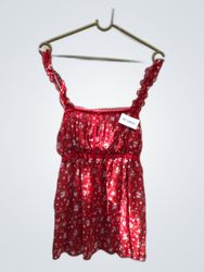 Rotes Blumenshirt