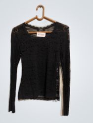 Black Lace Long-Sleeve Top