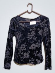 Blusa Azul Floral de Manga Longa