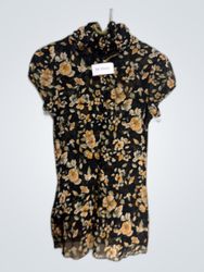 Vestido Floral de Manga Curta