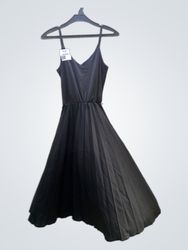 FaithVintage Black Midi Pleated Dress