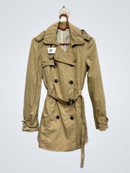 Trench-coat double boutonnage tan avec ceinture
