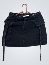Mini gonna cargo in denim nero