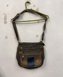 Bolsa Crossbody Phoenix Collection Marrom e Azul