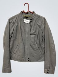 Chaqueta de cuero gris