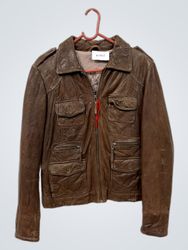 Giacca di pelle marrone con targhetta NJ-9812