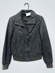 Veste aviateur en cuir noir BGD