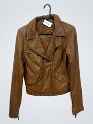Braune Lederjacke