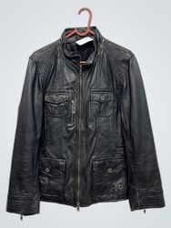 Giacca in pelle nera