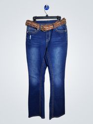 Jeans Bootcut Faded Glory con Cinturón