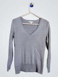 New York & Company シルバー Vネックセーター