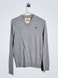 Hollister V-Neck Sweater