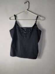 Moda International Top de tirantes negro adornado