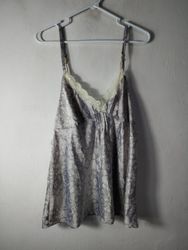 Jennifer Lopez Women's Lace Trim Slip