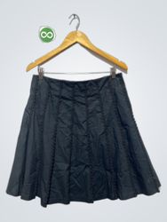 Saia A-Line Preta Isaac Mizrahi