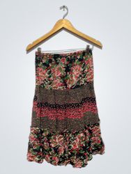 Falda de capas floral