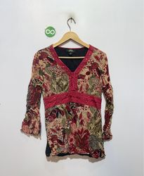 Camiseta V de Manga Longa Floral Vermelha BILA par..