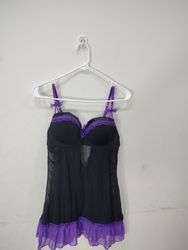 Babydoll in pizzo trasparente nero e viola