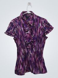 Blusa de mujer petite morada con estampado abstrac..