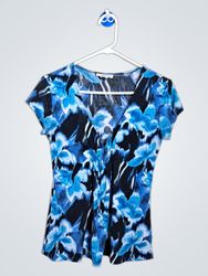Carol Rose Blue Floral Print V-Neck Top
