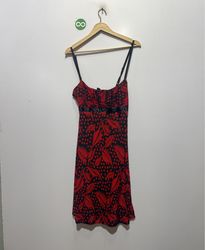 Robe Esprit imprimée de feuilles rouges et noires ..