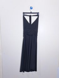 Robe froncée noire à col haut