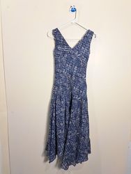 Evan-Picone Women's Blue Patterned V-Neck Dress