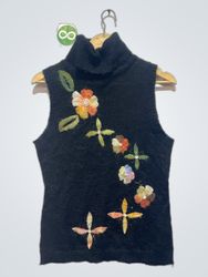 Loulou Black Sleeveless Turtleneck Sweater with Fl..