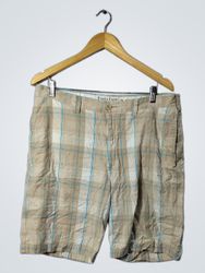 Shorts xadrez Perry Ellis America