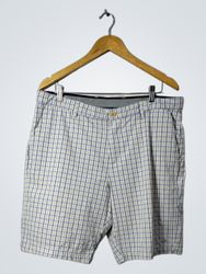 Shorts à carreaux pour hommes