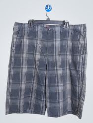 Shorts xadrez Hawk