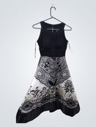MELROSE Vestido de Alças Preto e Branco com Estamp..