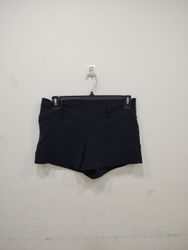 Valia Black Shorts