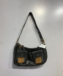 Black and tan shoulder bag
