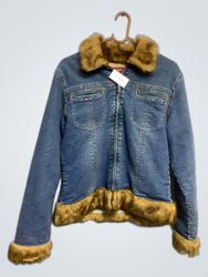 HTTT JEANS Women's Denim Jacket with Fur Trim