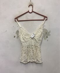 Weiße Spitzen-Camisole